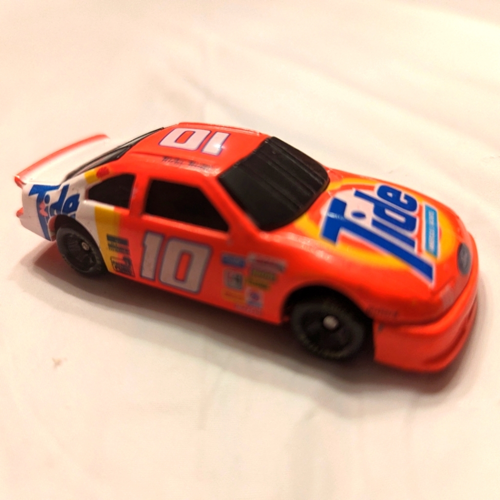 Ricky Rudd #10 Tide Nascar 🔥 Hot Wheels Die Cast Toy Car